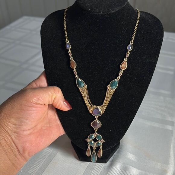 Elegant Multicolor Gemstone Necklace - Picture 1 of 3